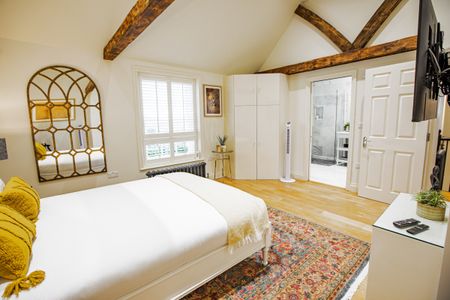 2 bedroom apartment to rent - Photo 4