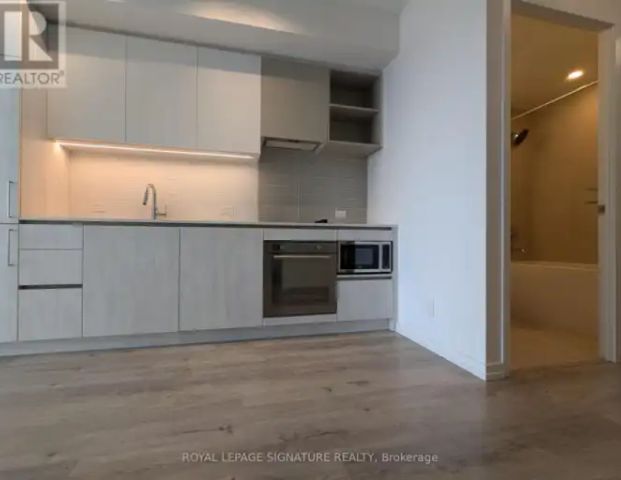 2607 - 7890 JANE STREET | 2607 - 7890 JANE STREET, Vaughan - Photo 1