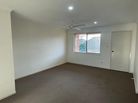 NEAT AND TIDY 2 BEDROOM UNIT - Photo 5