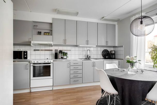 Lilla Centralgatan, Gävle - Photo 1