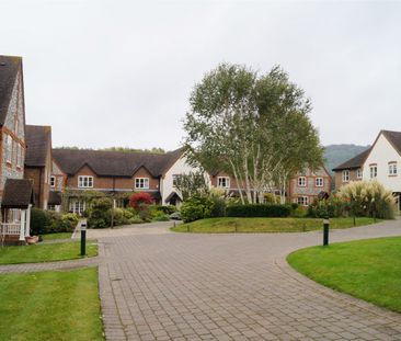 Hill Farm Court, Chinnor, Oxfordshire, OX39 - Photo 5