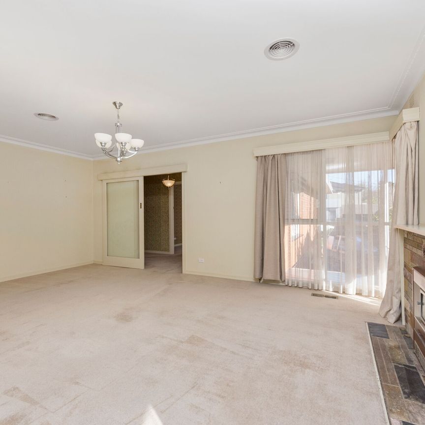7 Nevada Street, Balwyn North VIC 3104 - House For Rent | Domain - Photo 1