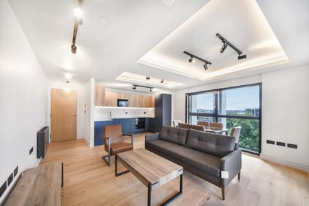 3 bedroom flat to rent - Photo 5
