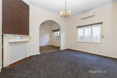 3 BEDROOM DELIGHT! - Photo 2