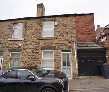 3 bedroom House To Let - Photo 6