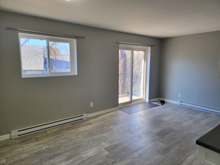 11-181 York St, Kingston, ON K7K 1R5 - Photo 2