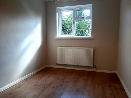 3 bedroom detached house to rent - Photo 5