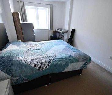 Bedroom Ground Floor Apartment In Godalming, GU7 - Photo 5