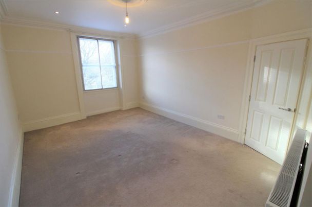 Trinity Street, Huddersfield, HD1 4DT - Photo 1