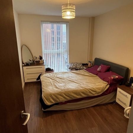 Room in a Shared Flat, Block C Alto, M3 - Photo 3