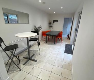 48 Edinburgh Street, Belfast, BT9 7DS - Photo 4
