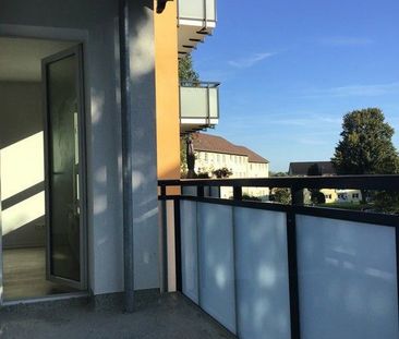 Schnuckelige 2-Zimmer-Wohnung mit großem Balkon! - Foto 3