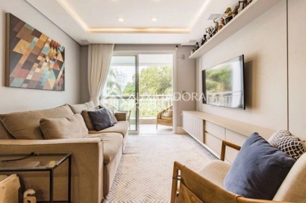 Apartamento com 2 quartos e 79m² para alugar em Jardim Europa, Porto Alegre. - Photo 1