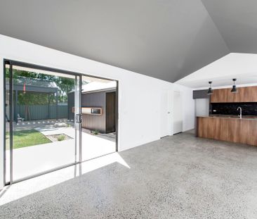 22A Norton Street, - Photo 4