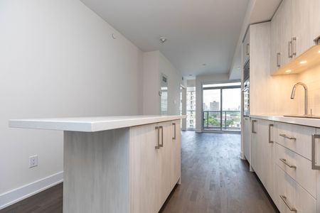 For Lease - 88 Cumberland Street Unit# 906, Toronto, Ontario - Photo 2