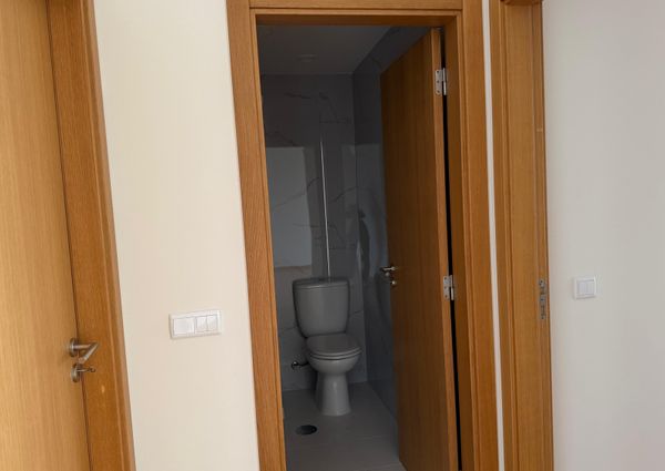 APARTAMENTO | 2 QUARTOS | CANIÇO