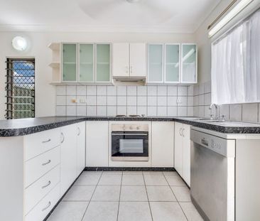 PRIVATE VILLA WITH SPA! - Photo 5