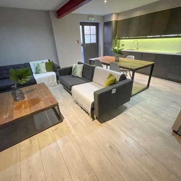 Nelson Street, L1 - Photo 1