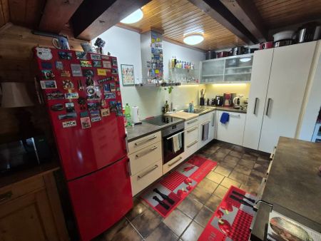 Exklusive 2,5-Zimmer-Dachgeschoss-Maisonette-Wohnung mit Sauna im Herzen von Böblingen - Foto 3