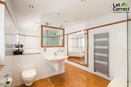 5 bedroom detached house to rent - Photo 4