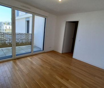 location Appartement T3 DE 90.6m² À ISSY LES MOULINEAUX - Photo 3