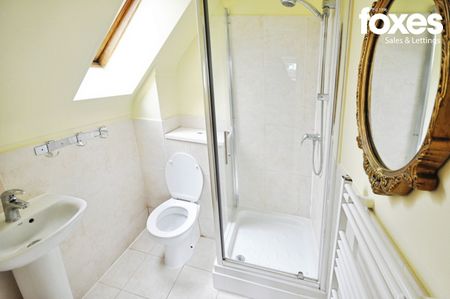 2 bed flat to rent in Crabton Close Road, Bournemouth, Dorset, BH5 1HN - Photo 3