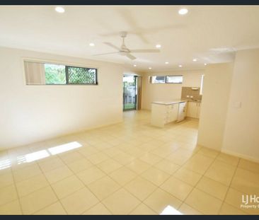 GREAT LOCATION - Photo 4