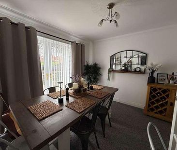 Sunny Blunts, Peterlee, County Durham, SR8 - Photo 5