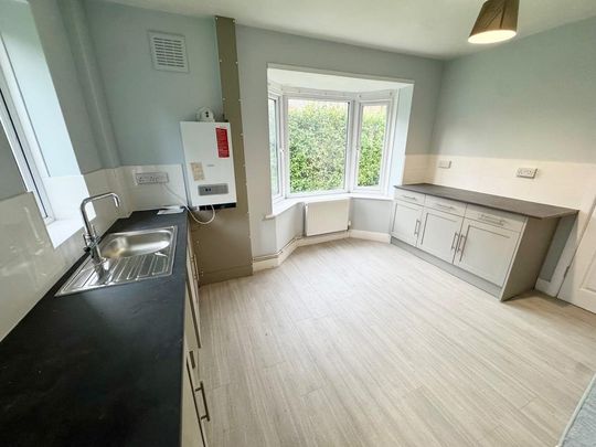 2 bedroom detached bungalow to rent - Photo 1