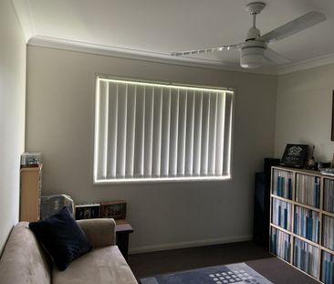 Large house on Large block - Photo 2