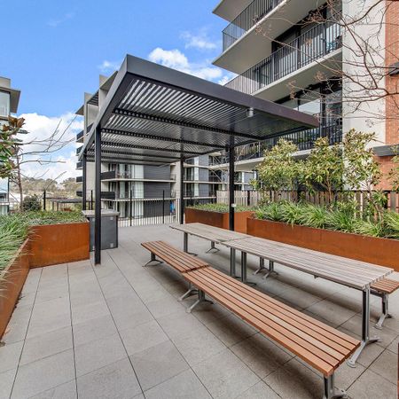 LINQ IN BELCONNEN - Furnished 1-bedroom apartment - Photo 5