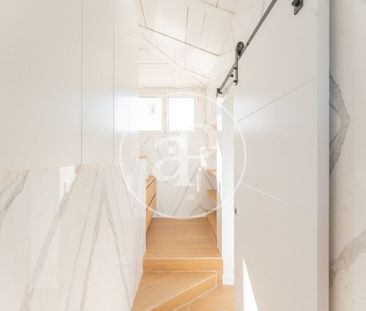 Duplex penthouse for rent with terrace in Gran Via. - Foto 5