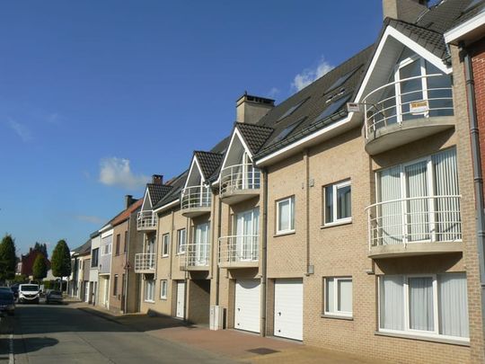 Appartement te huur - Photo 1