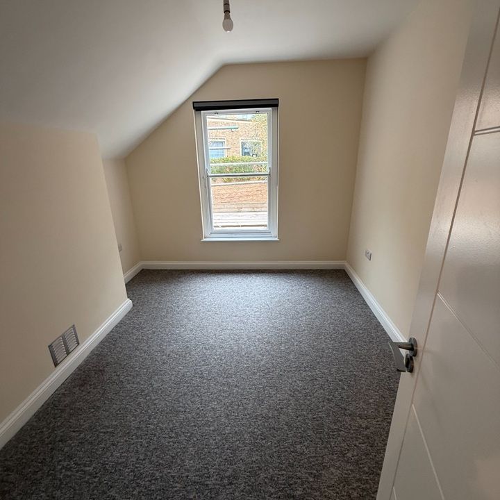 3 Bed Flat, Woodland Road, BS8 - Photo 1