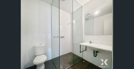 Sophisticated Living in a Premium Kew Location - Photo 5