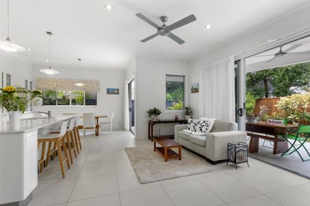 9 Gilmore Street, Tarragindi QLD 4121 - House For Rent - $1,195 | Domain - Photo 3