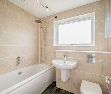 Leighton Road, Weston, BA1 - Photo 1