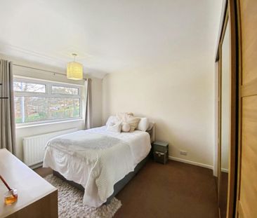 3 bedroom House To Let Total Size: 937 SQ FT - Photo 3