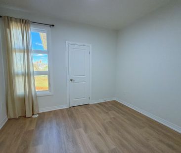 For Lease - 55 Harold Wilson Lane Unit# 1, Richmond Hill, Ontario - Photo 5