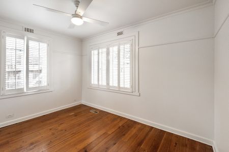 24 Burt Cresent, Hampton East VIC 3188 - House For Rent | Domain - Photo 3