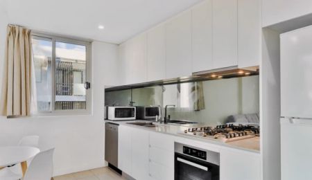 2 Hazlewood Pl, Sydney - Photo 3