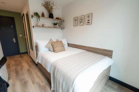 Bronze Plus En-Suite - Photo 3