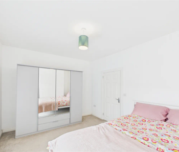 28 Windsor Road - Photo 3