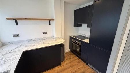 3 bedroom terraced house to rent - Photo 4