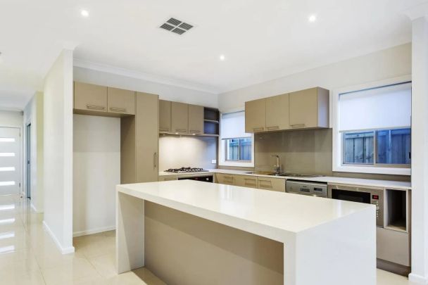 Modern Home in the heart of North Kellyville - Photo 1
