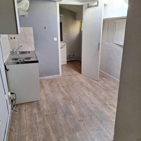 Location Appartement 1 pièce 27m² MONTPELLIER 34000 - Photo 4