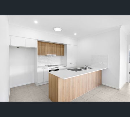 2/4 Thurlstone St, Farley, NSW 2320 - Photo 1