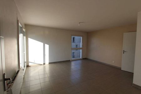 Appartement 3 pièces - - Photo 3