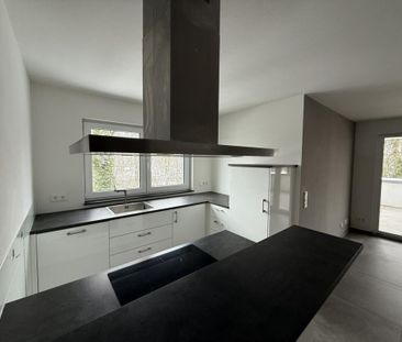 moderne 2,5-Zimmer-Wohnung mit außergewöhnlichem, großen Balkon ab ... - Photo 5