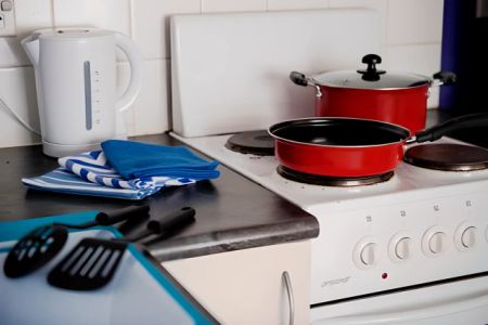 1 Bedroom in a 2 Bedroom Apartment - Photo 2